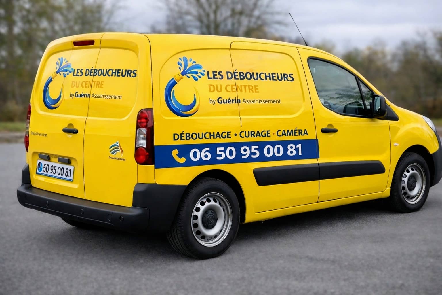 Photo camion intervention Les déboucheurs du centre Image recherche et diagnostic des mauvaises odeurs